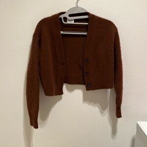 Aritzia sunday best brown cropped sweater size XS
